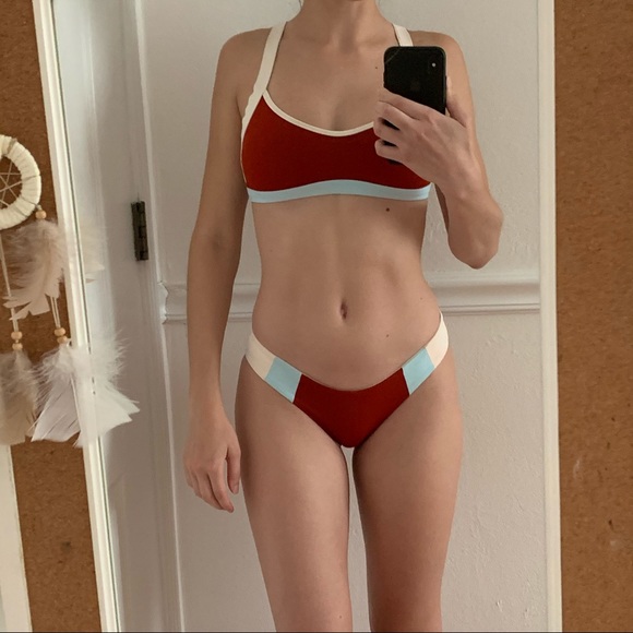 L*SPACE Red Color Block Bikini - Picture 5 of 6
